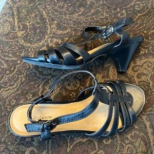 Classic black dress heels, sz 8